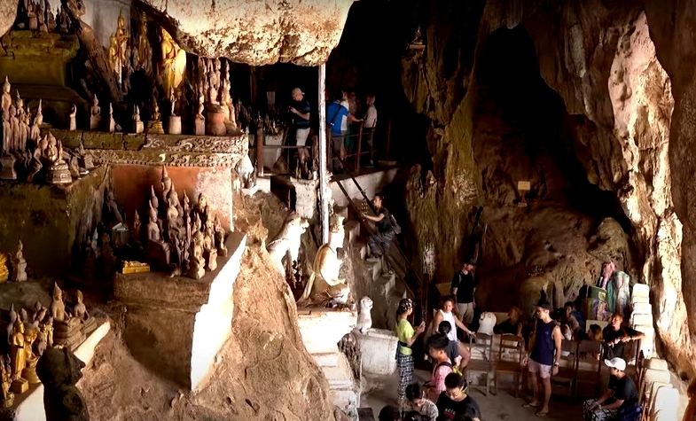 The most attractive caves in Laos