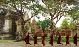 Bagan, Myanmar tour & travel