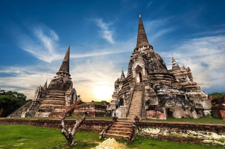 Ayutthaya stupas