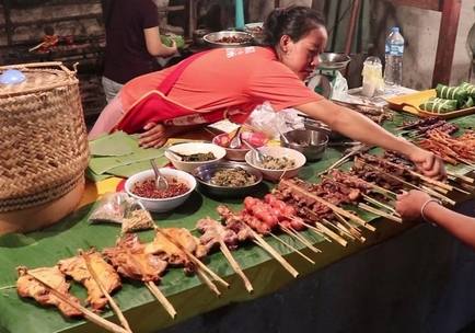 9 must-try dishes that you should not miss when travel to Laos