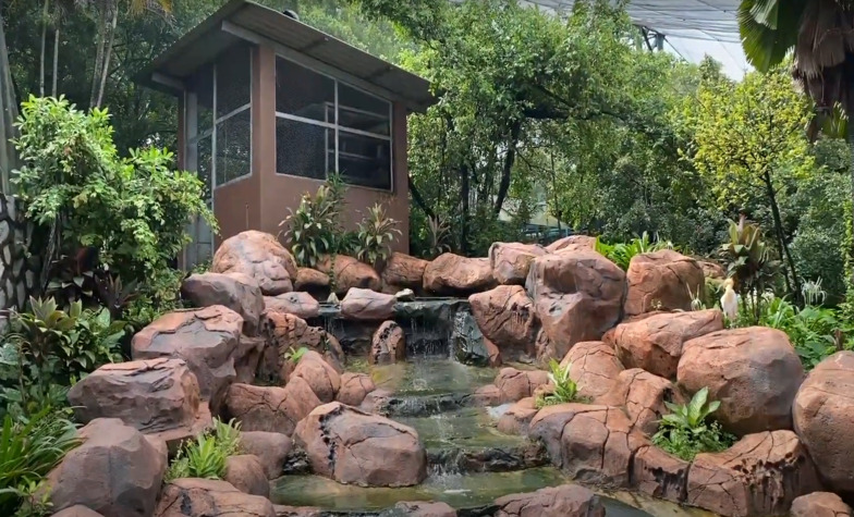 Weather patterns in each region of Malaysia during September