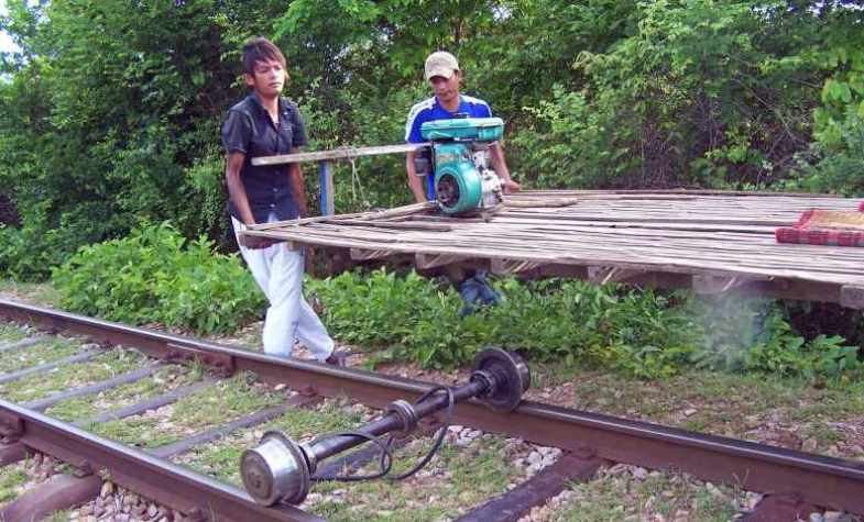 What to do in Battambang? Go to the Bamboo Railway