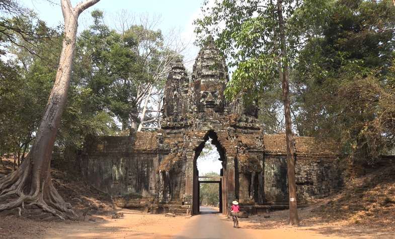 Cambodia, Victory_Gate