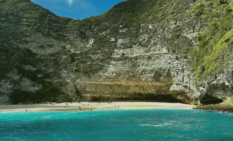 Kelingking Beach: A Stunning Gem on Nusa Penida Island