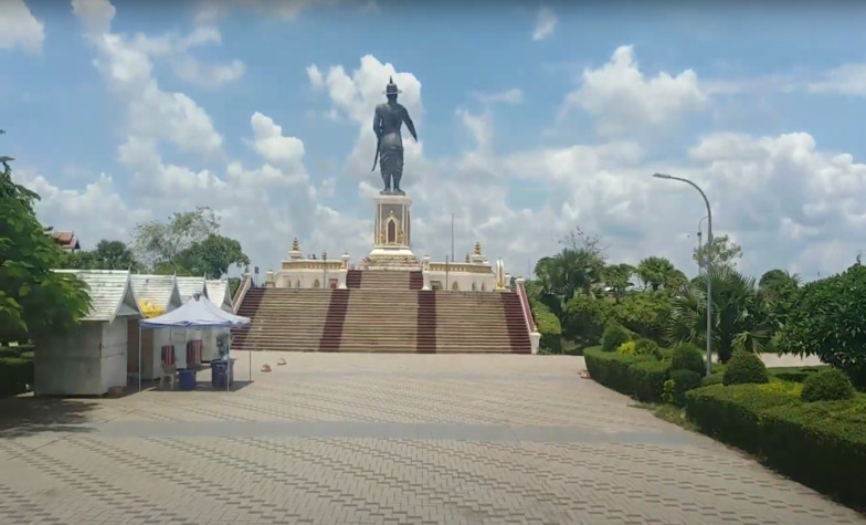 Chao Anouvong Park’s architectural and artistic elements in Vientiane