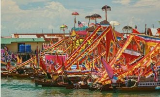 Malaysia travel guide - holidays and festivals