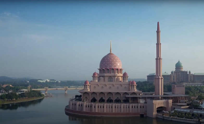 Distinctive Architectural Designs in Putrajaya