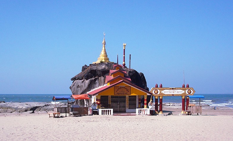 Aung Mingala Mya Kyunnyo Pagoda