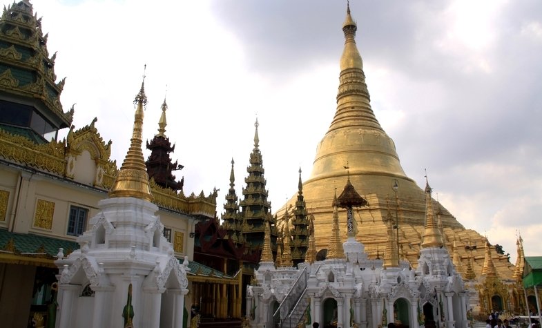 Myanmar, Yangon, Shwedagon temple
