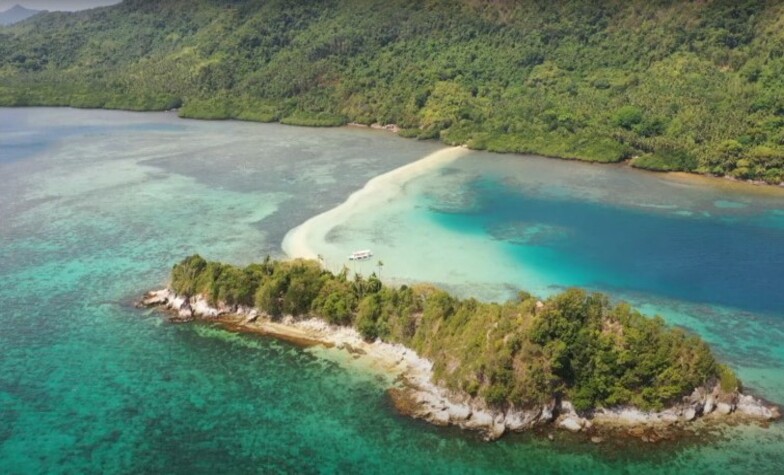 The Unique Features of Snake Island in Palawan