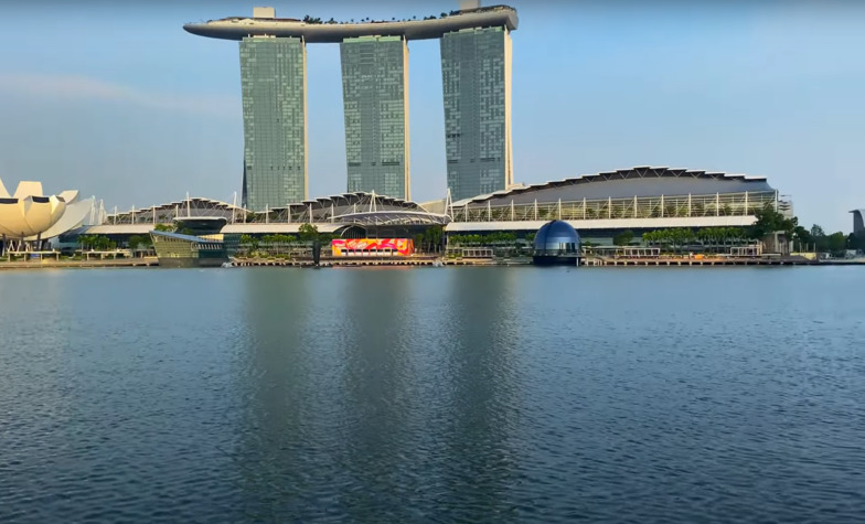 Nearby Tourist Attractions to Merlion Park