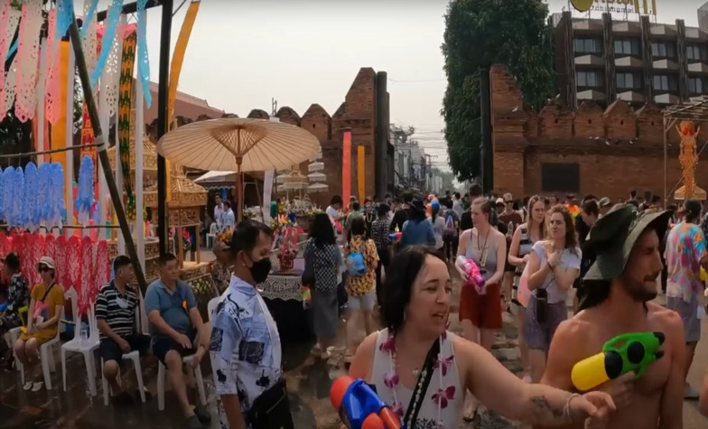 Visit Chiang Mai Gate