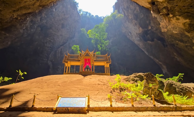 Visit Pa La U Waterfall or Khao Sam Roi Yot National Park near Hua Hin.