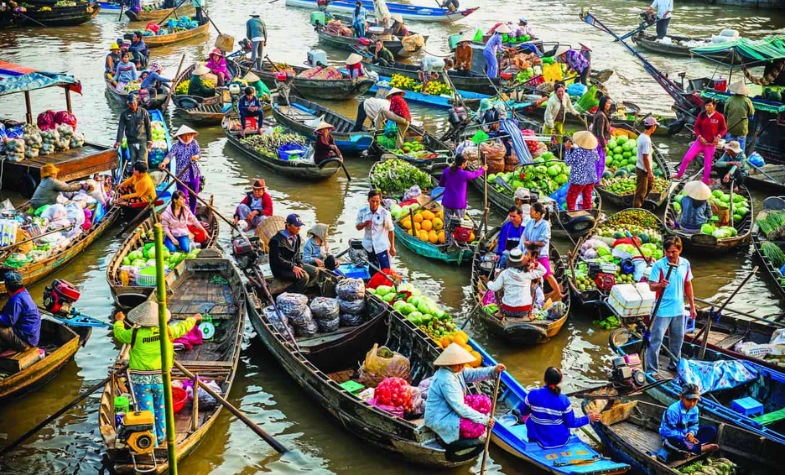 Floating market and culture of Can Tho