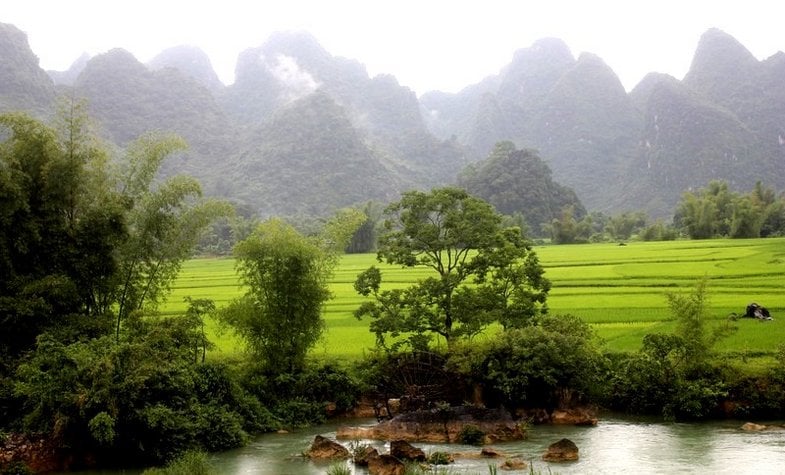 Travel Guide: Cao Bang to Ha Giang