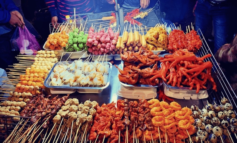 Street food at Dalat Night Market