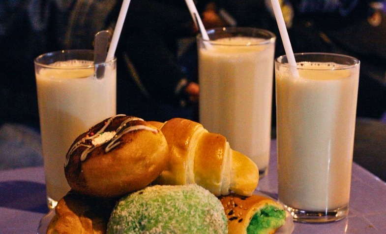 Warm soy milk in Dalat’s night chill