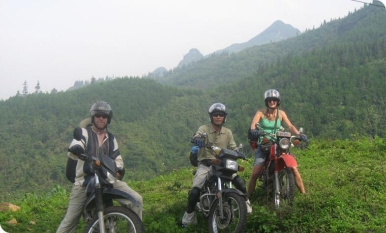 ha giang motorbike tour