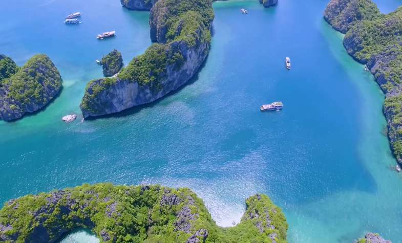 Vietnam Travel guide, Halong Bay Travel Guide, Lan Ha Bay Halong Bay Vietnam