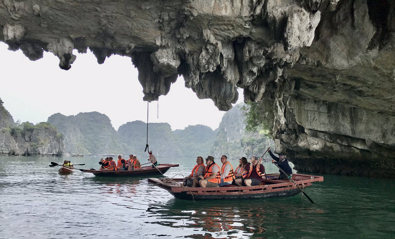Tips for your trip from Ho Chi Minh to Halong Bay