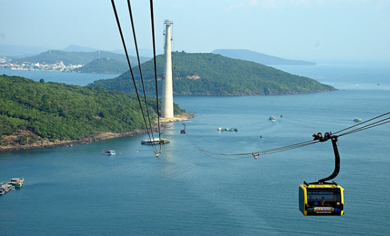 Phu Quoc's cable car: Hon Thom