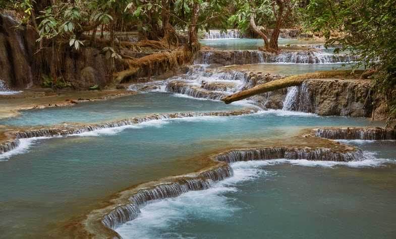  Things to see in Laos - Kuang Si Waterfall 