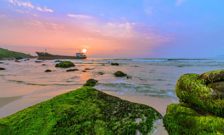 Discover the Paradise Found in Danang