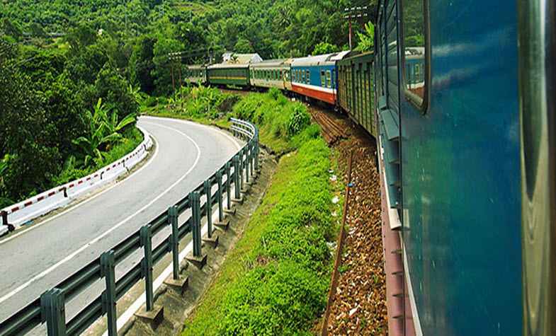 Experiences of Hanoi to Sapa by train